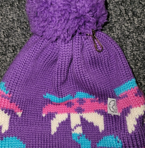 Igloos pom hat - Picture 2 of 4
